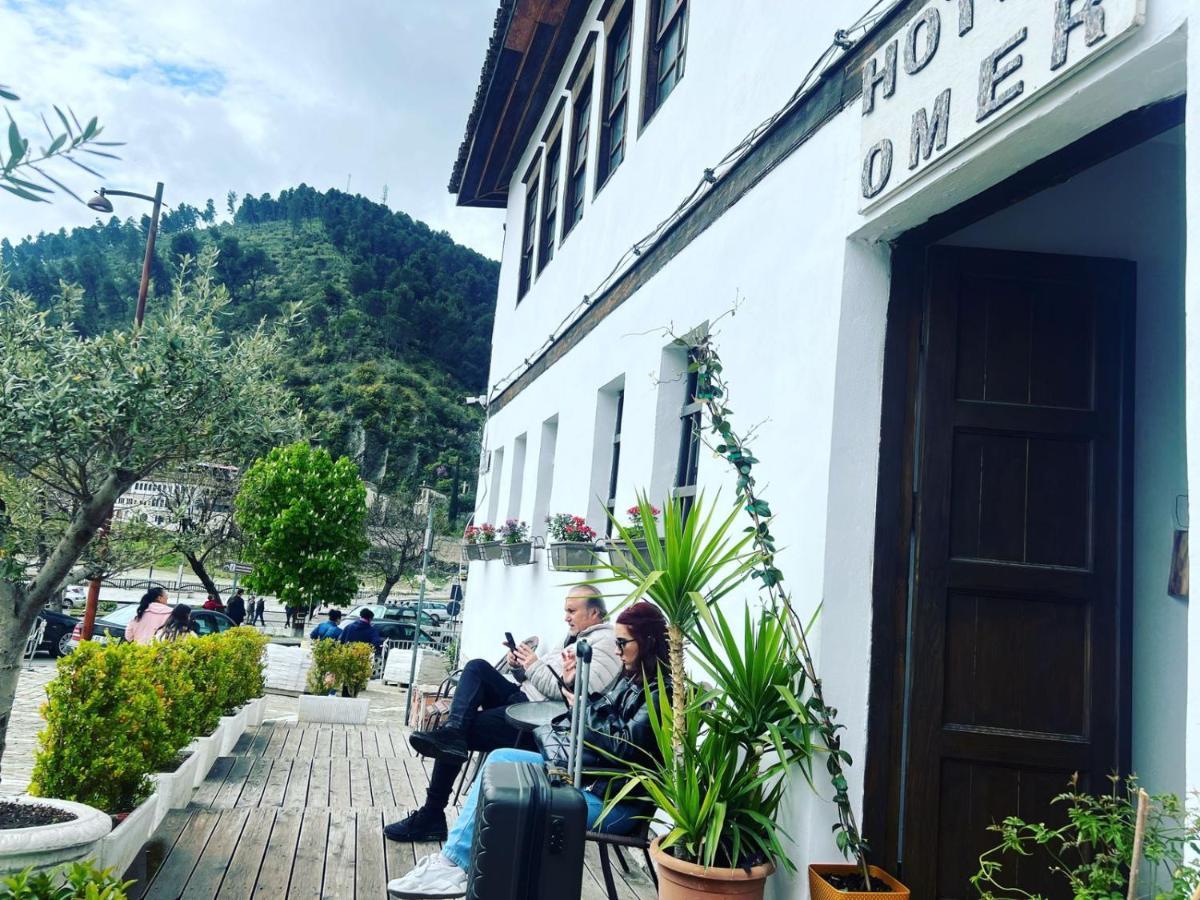 Hotel Omer Berat Exteriér fotografie